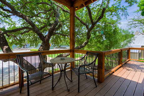 Cottage 4 Upstairs Veranda